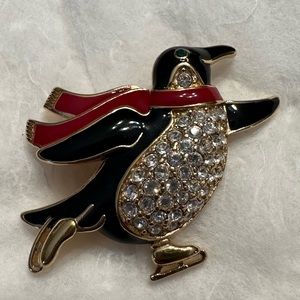 Trifari jeweled penguin brooch pin - limited edition new